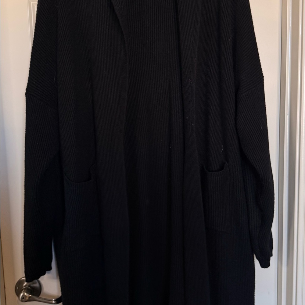 ARULA Classic Black Knit Sweater